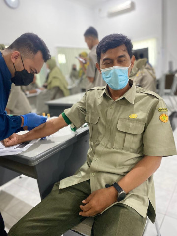 Pegawai Balai Besar Veteriner Wates  (BBVet) Wates melaksanakan Medical Check Up