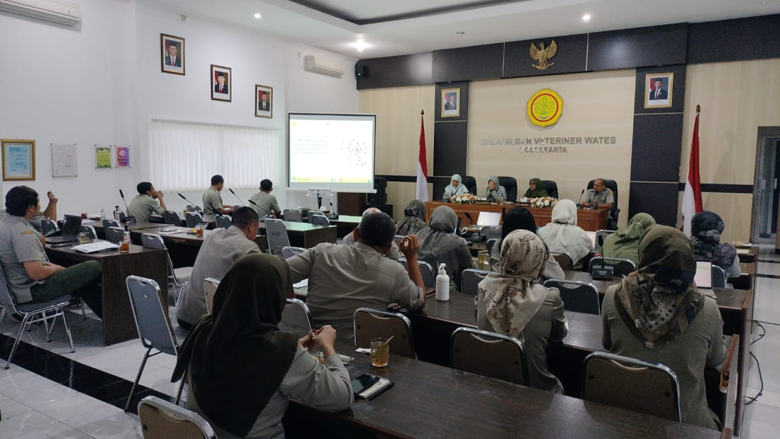 Forum Group Discussion (FGD) BBV Wates Angkat Kasus Leucozytozoonosis pada Ayam Petelur
